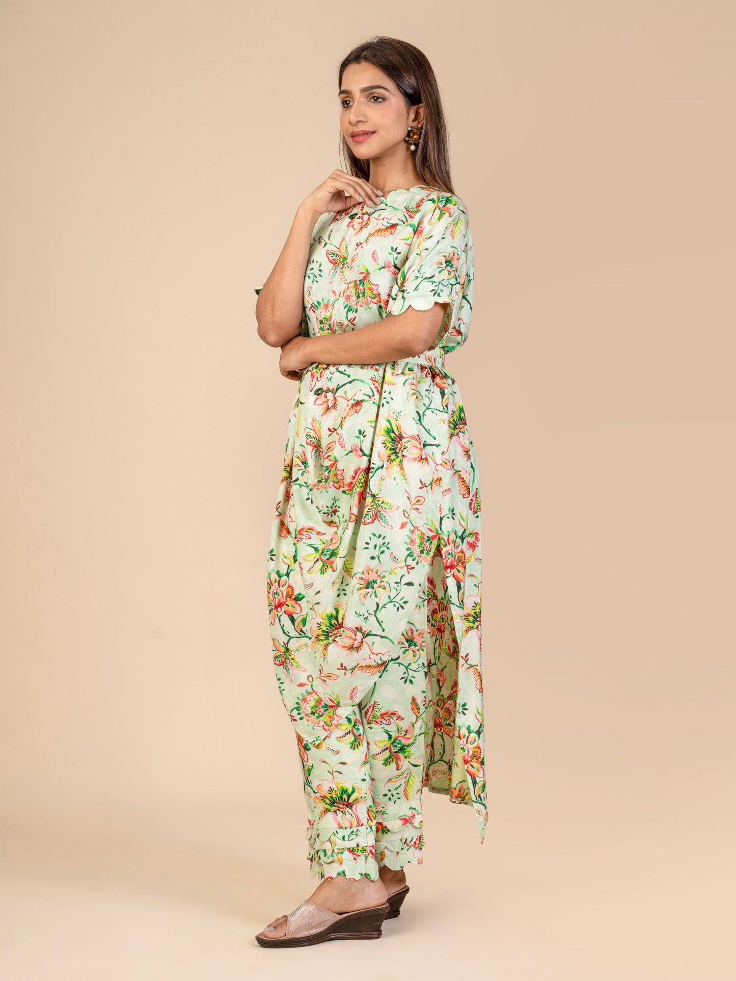 Floral Kimono Cowl Kurta with Tassel Belt and Straight Trousers Co-ord Set